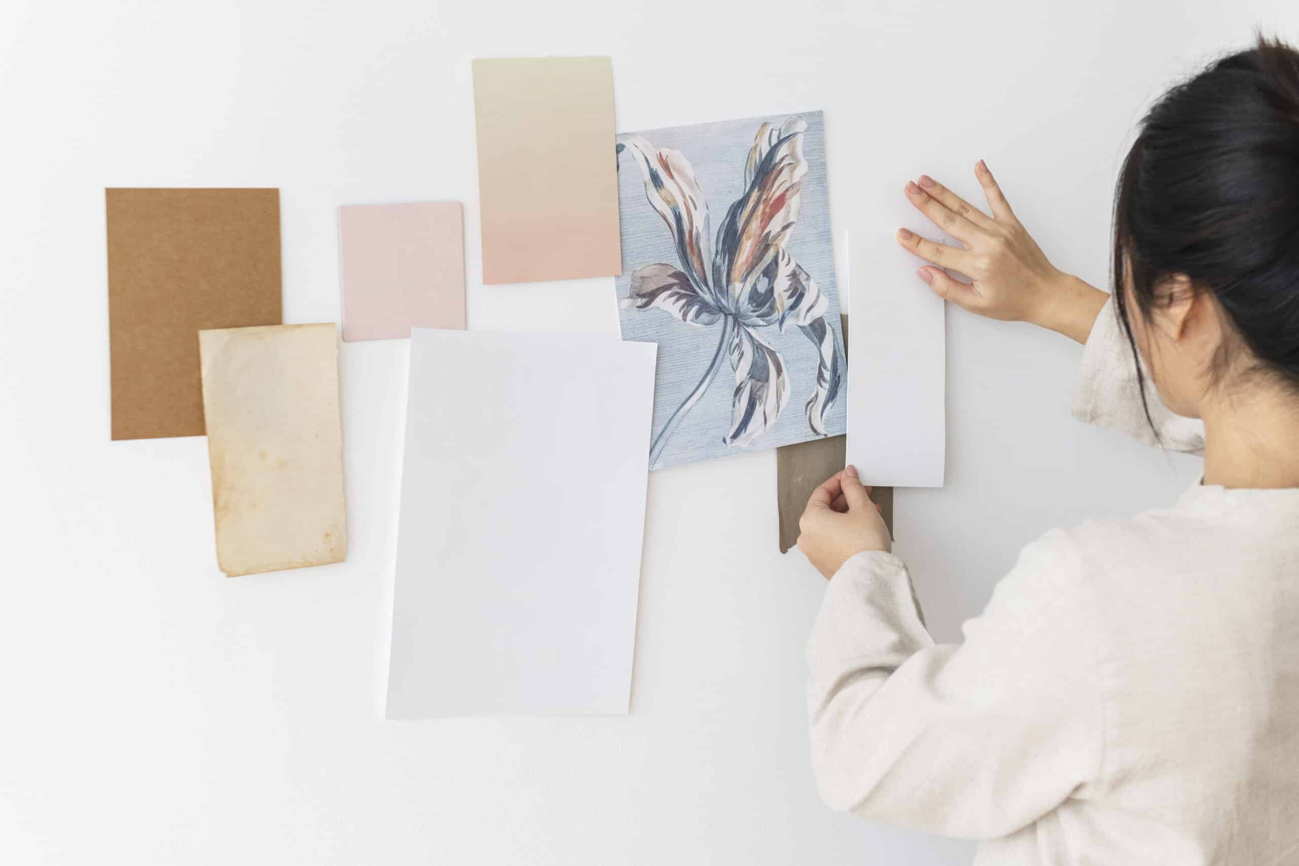 blank-paper-cards-on-the-wall